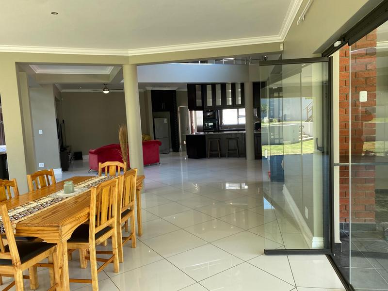 5 Bedroom Property for Sale in Queenstown Eastern Cape